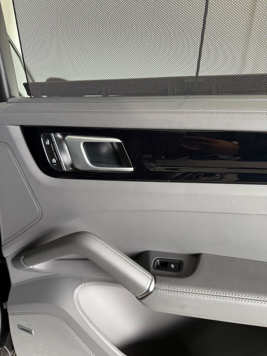 Porsche Cayenne Coupe E-Hybrid AHK+PANO+HUD+BOSE+360KAM