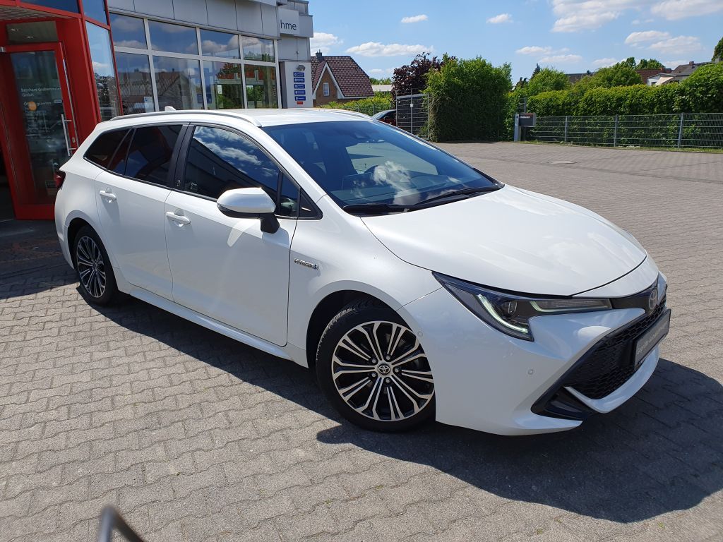 Toyota Corolla 2.0 Hybrid - Samsaru's Car Outlet