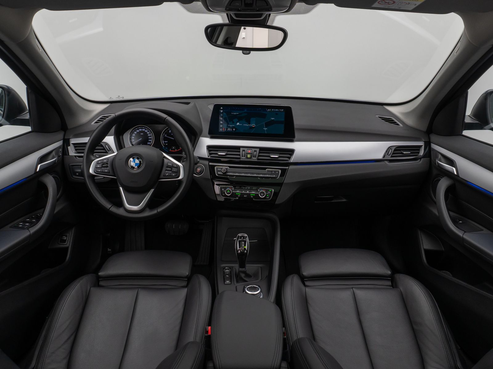 BMW X1 xD20d - Samsaru's Car Outlet