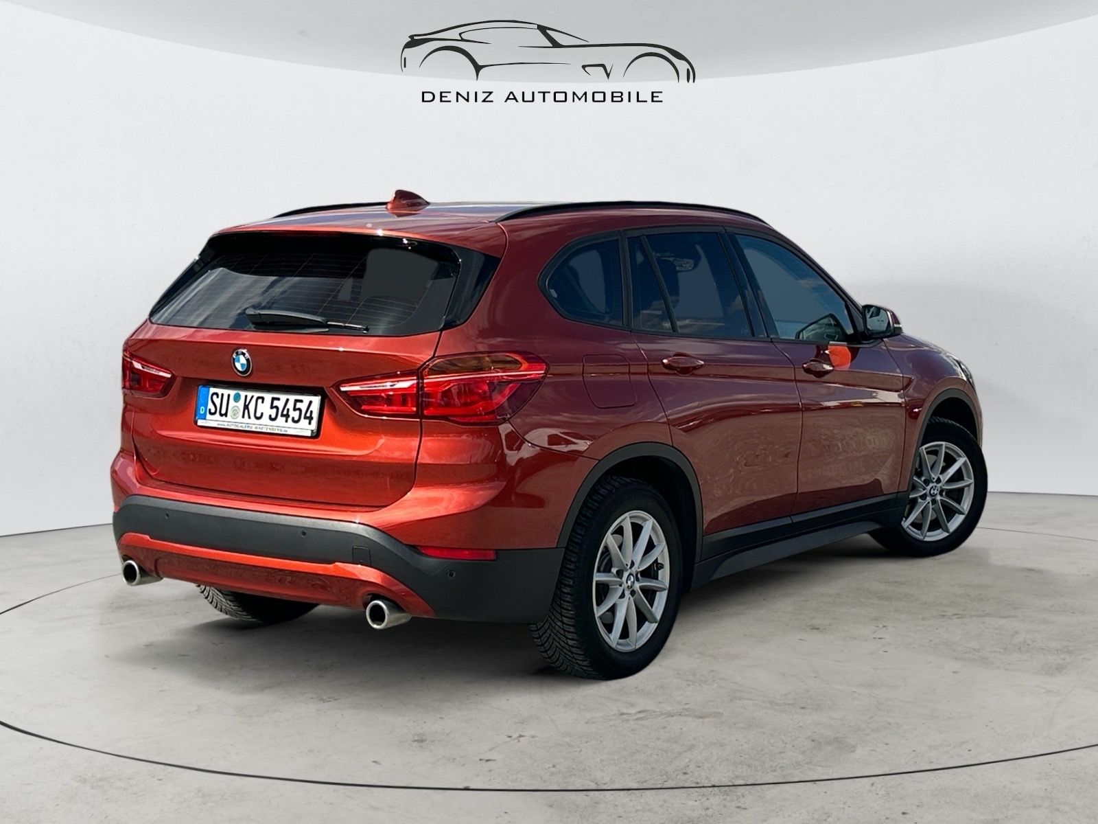 BMW X1 xDrive 25 d Advantage - Samsaru's Car Outlet