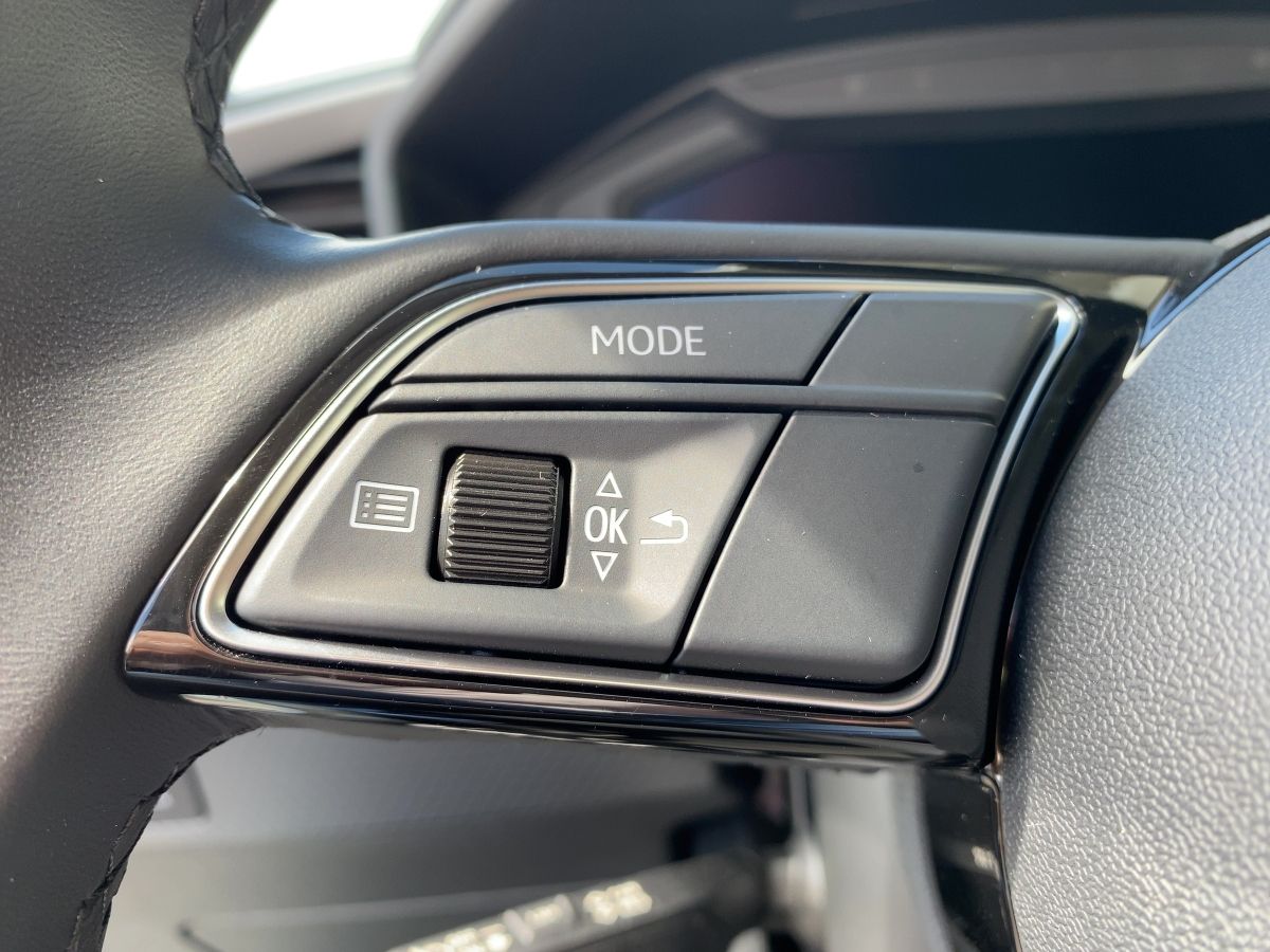 Audi A1 Sportback 30 S-Tronic*LED*Lane Assist*PDC*SHZ