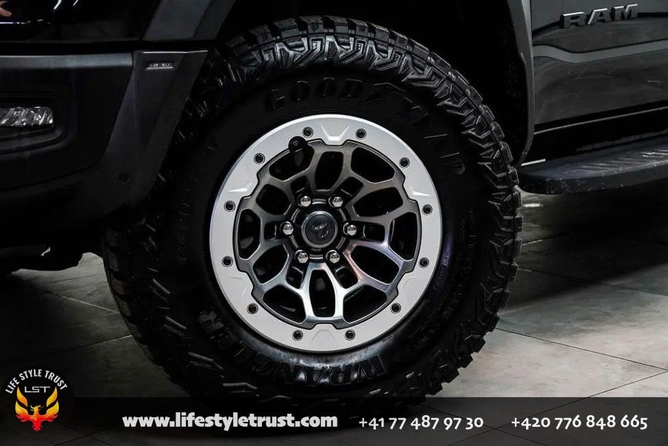 Dodge RAM 1500 TRX 6.2LV8 LEVEL 2 - HUD - € 73.500 T1