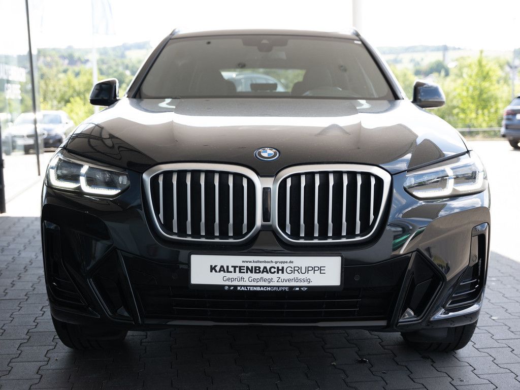 BMW X3 xDrive 30e M-Sportpaket - Samsaru's Car Outlet