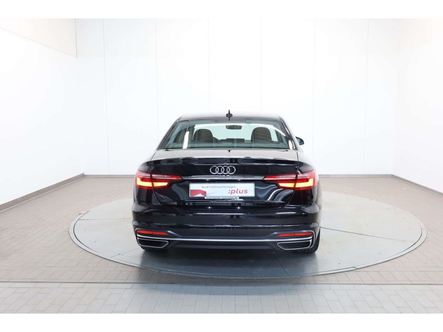 Audi A4 30 TDI advanced S-Tronic - Samsaru's Car Outlet
