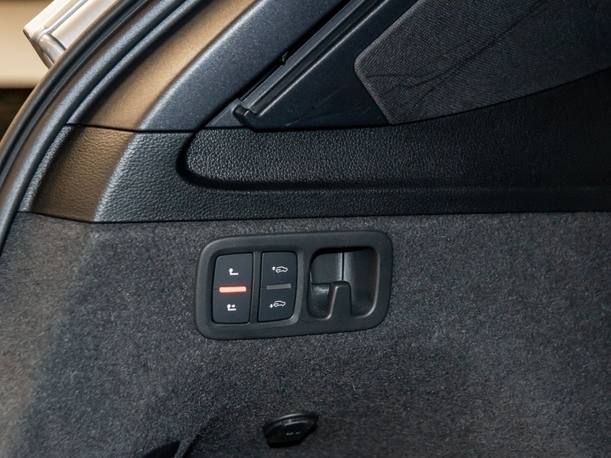 Audi Q7 S line 55 TFSI quattro AIR Pano HuD 360° AHK