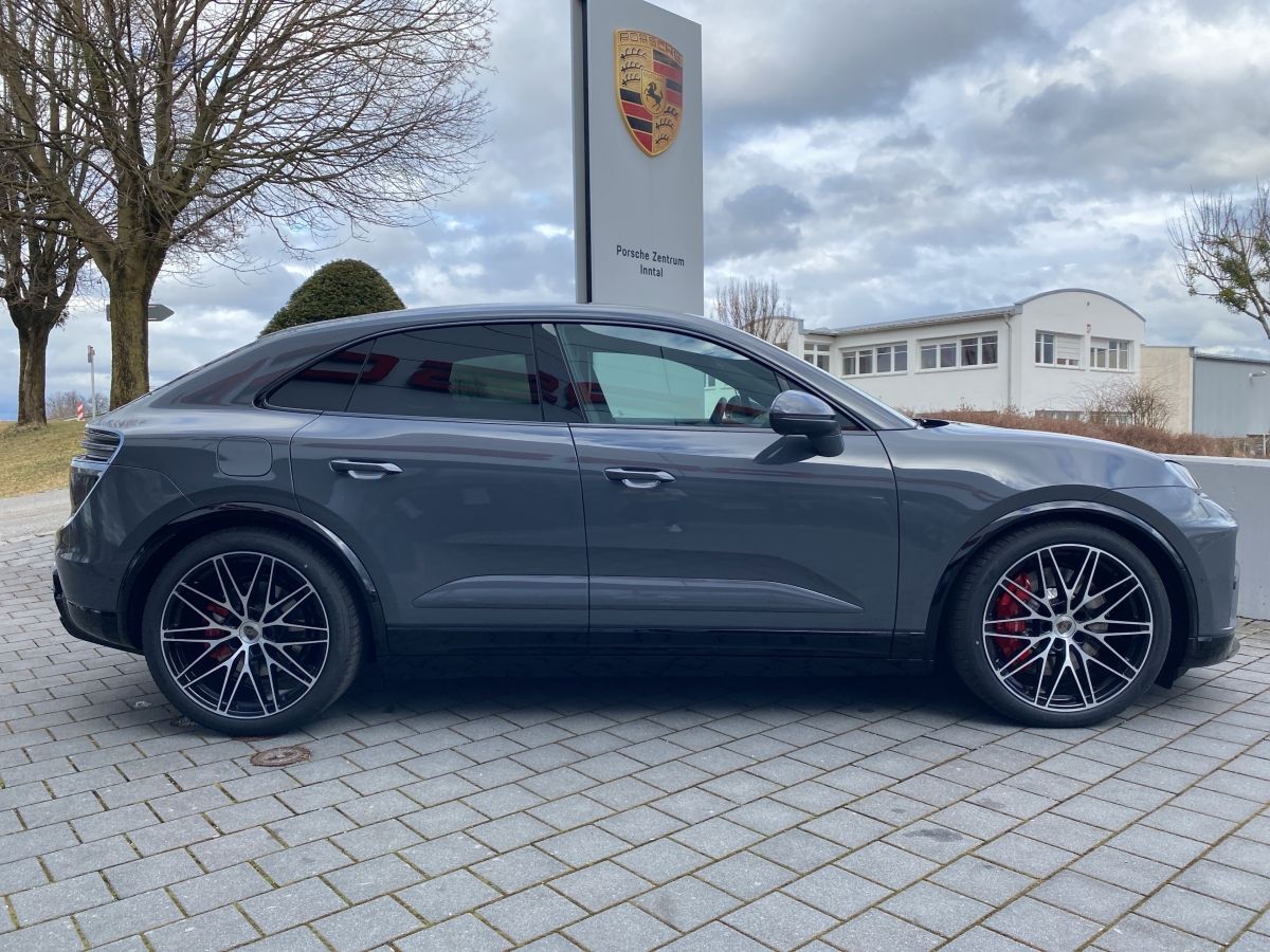 Porsche Macan Turbo |HA-Lenkung |AHK |Pano-D.