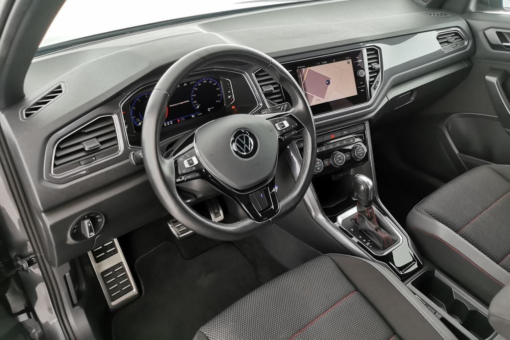 Volkswagen T-Roc Sport 1.5 TSI DSG - Samsaru's Car Outlet