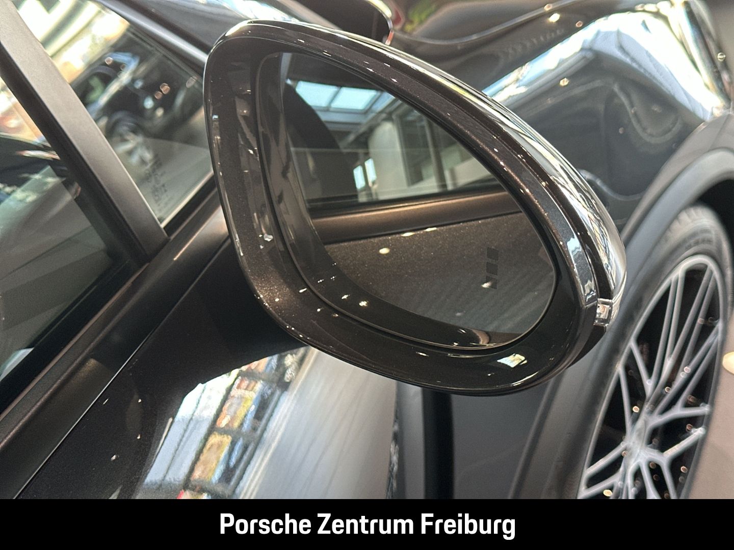 Porsche Macan 4 BOSE Luftfederung Panorama Surround-View