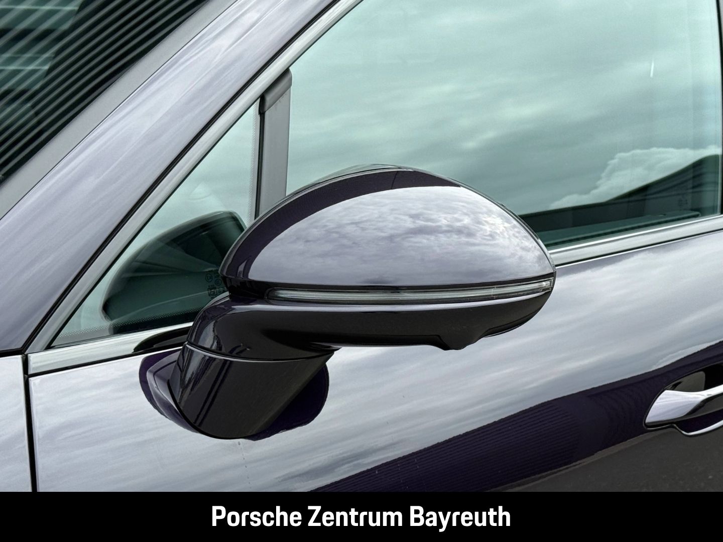 Porsche Macan 4S *PTS VIOLAMETALLIC*CARBON*BEIFAHRERDIS.