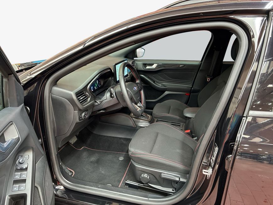 Ford Focus Turnier 1.0 EcoBoost Hybrid Aut. ST-LINE X