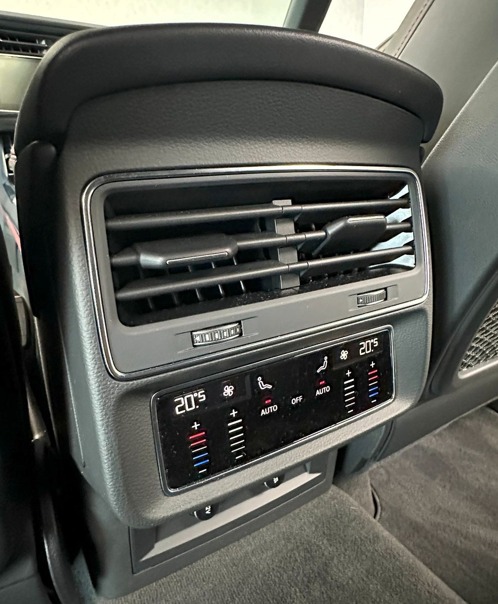 Audi RS Q8 800hp / 24" / B&O