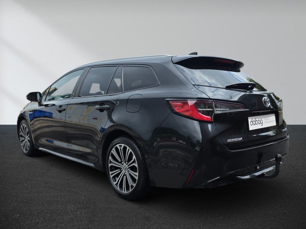Toyota Corolla 2.0 Hybrid TS Team - Samsaru's Car Outlet