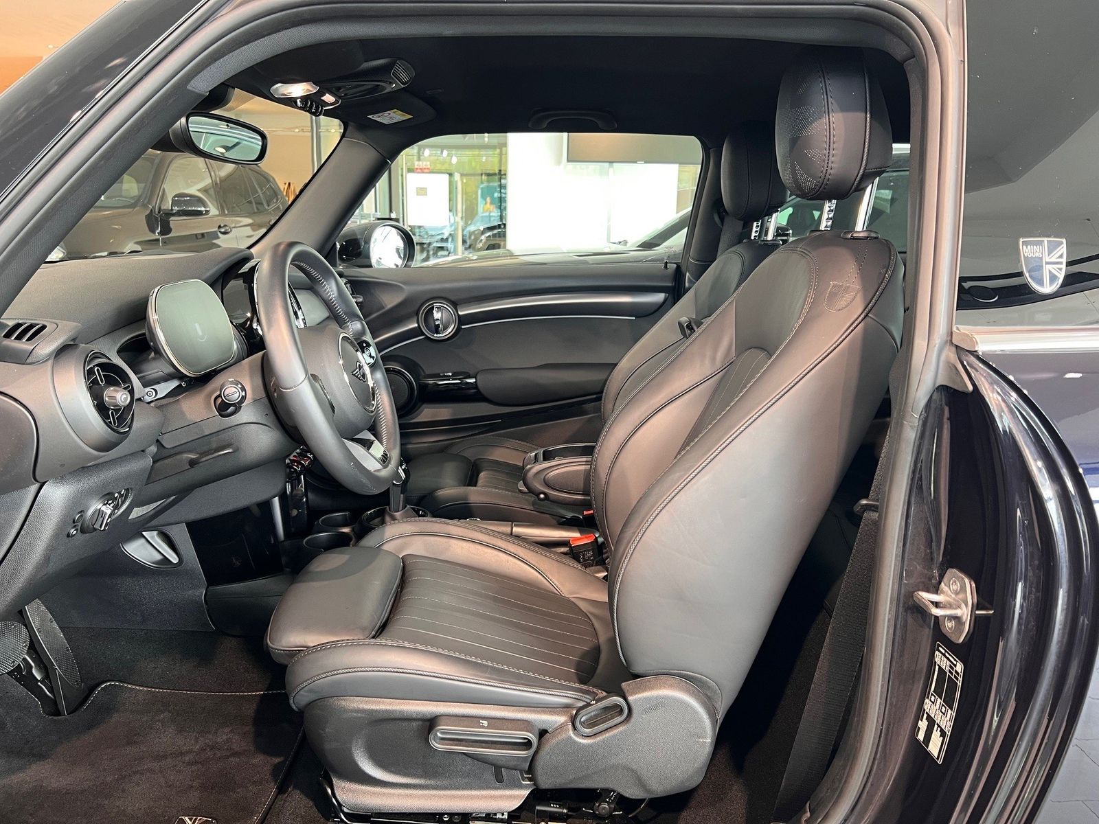 MINI Cooper Mini Yours - Samsaru's Car Outlet