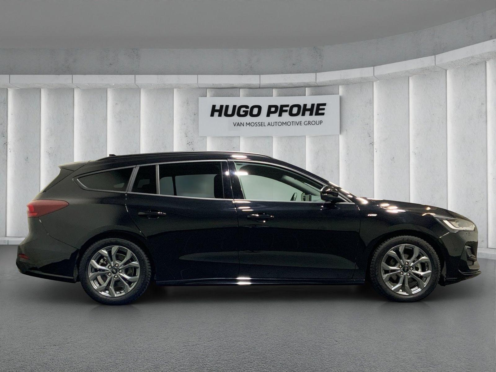 Ford Focus ST-Line Turnier Aut.*ACC*KAM*NAVI*LED*WINT