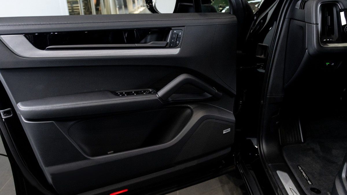 Porsche Cayenne Coupe E-Hybrid*SpDes*SpAbg*LUFT*PASM*LED