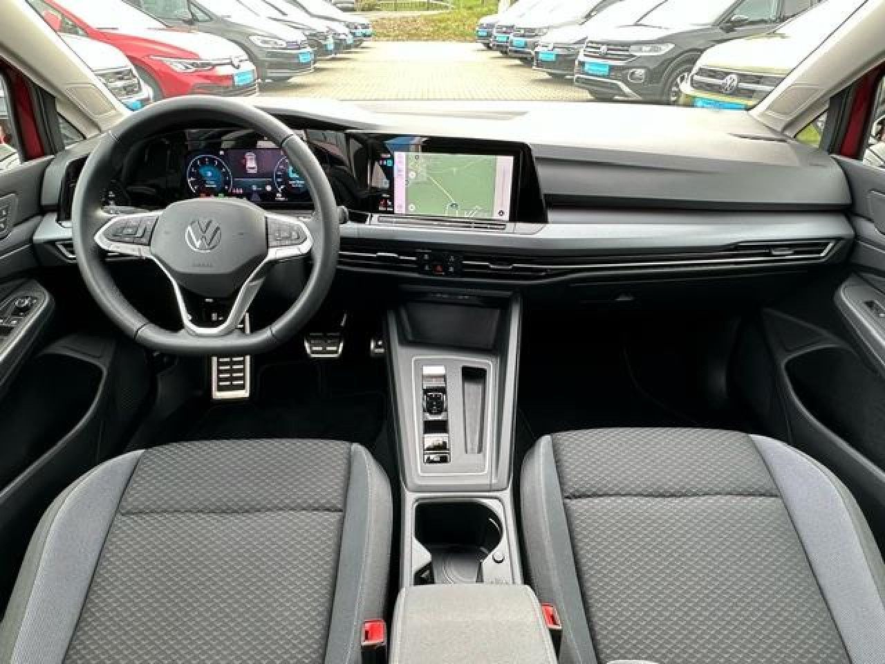 Volkswagen Golf VIII Variant Active 1.5 l eTSI - Samsaru's Car Outlet