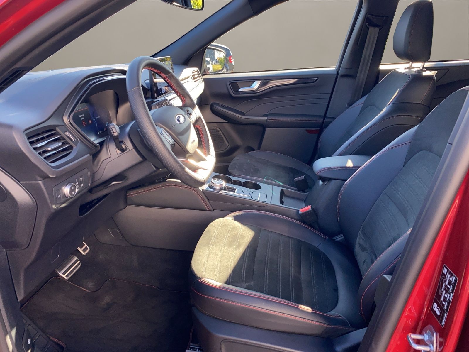 Ford Kuga 2.0 EcoBlue FWD ST-Line X - Samsaru's Car Outlet