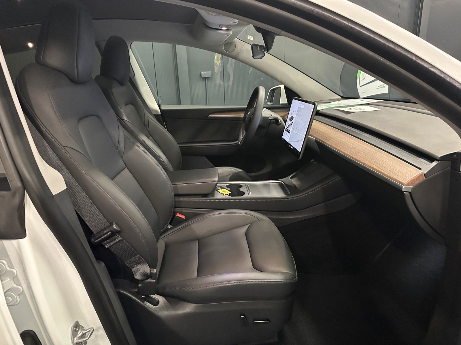 Tesla Model Y RWD *1.HAND*Wärmepumpe*