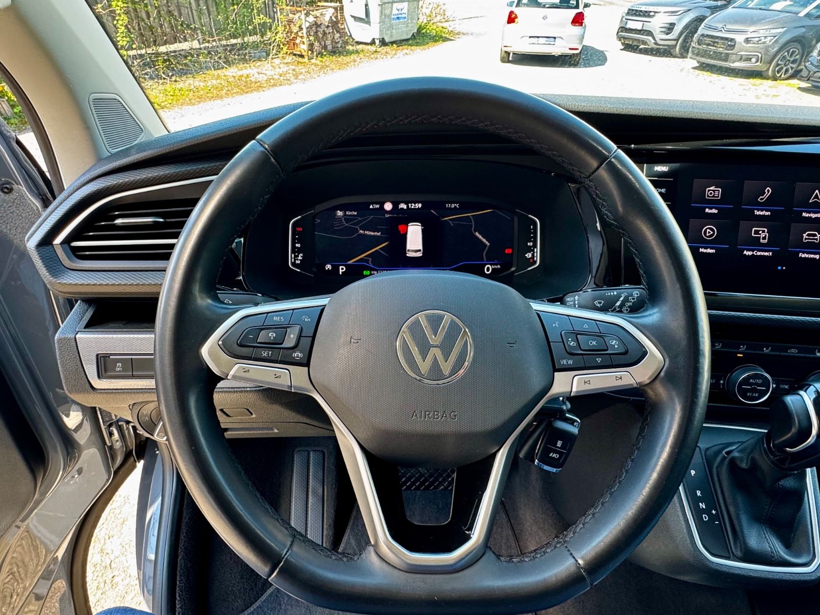 Volkswagen T6 2.0TDI Multivan - Samsaru's Car Outlet