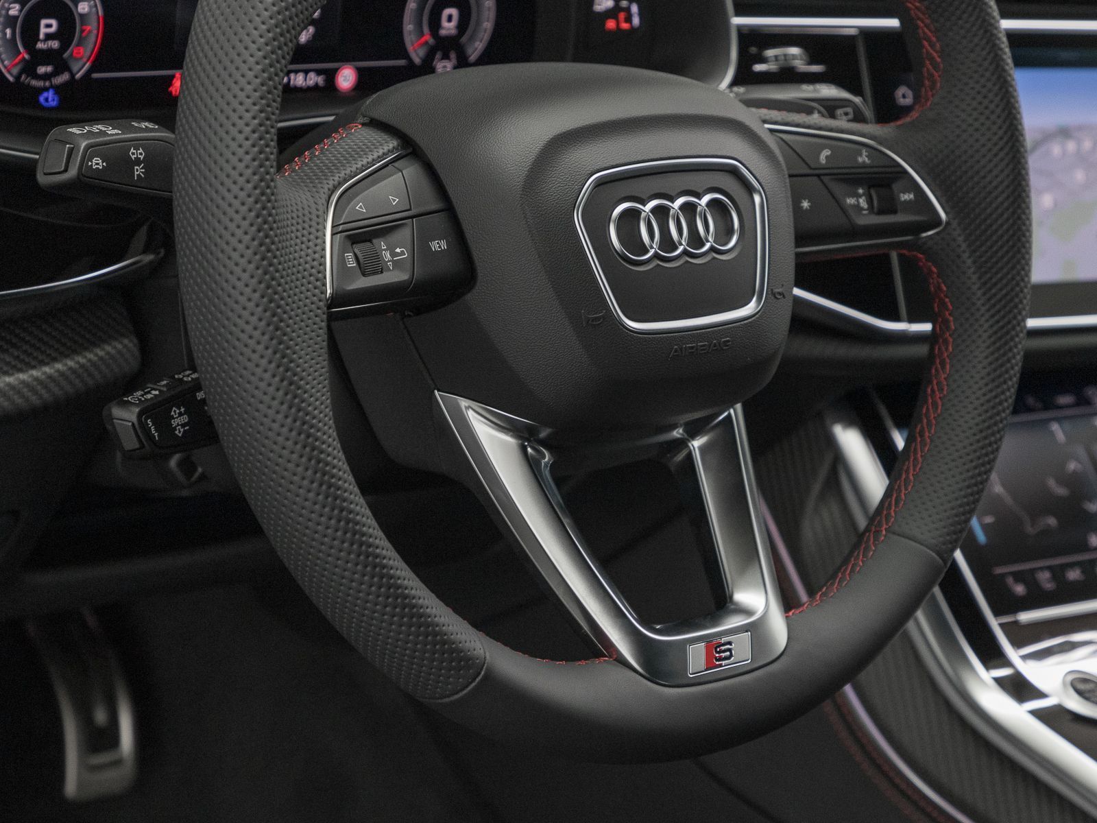 Audi Q7 55 TFSI Q S LINE 360* MATRIX BuO AHK PANO