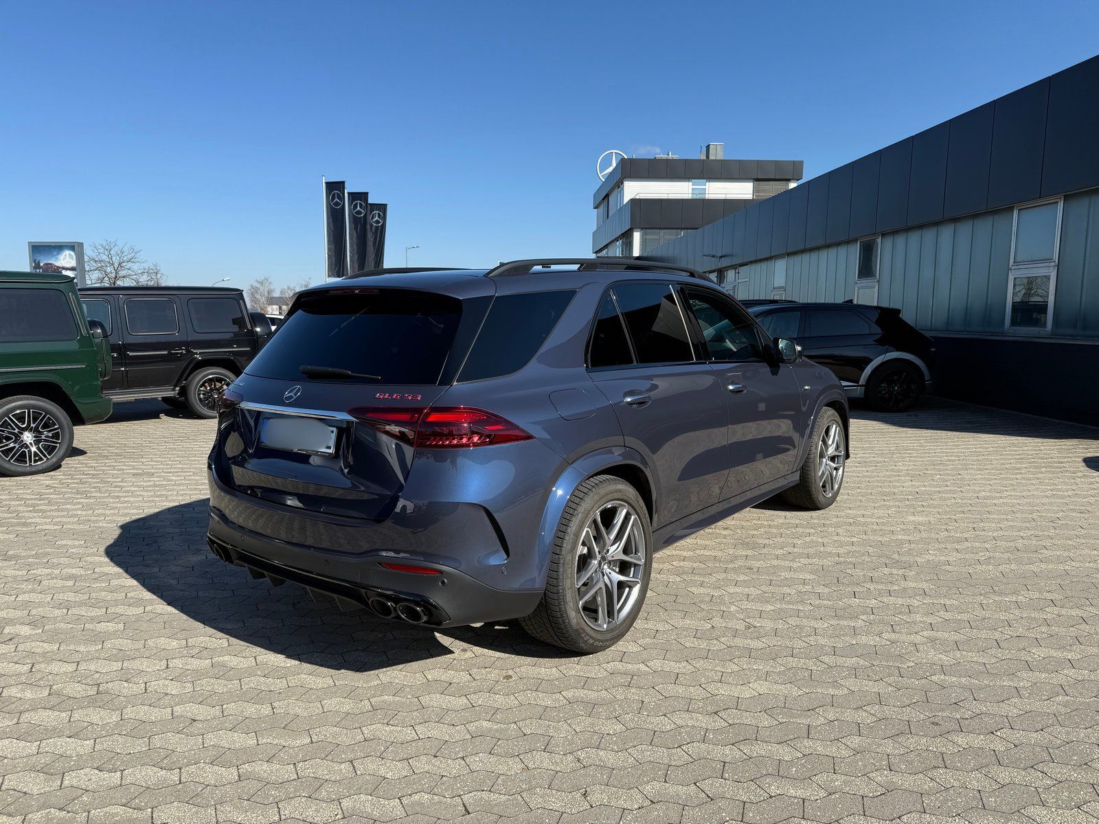 Mercedes-Benz GLE 53 AMG HYBRID Dist/AHK/Pano/Airmat/HeadUp/21