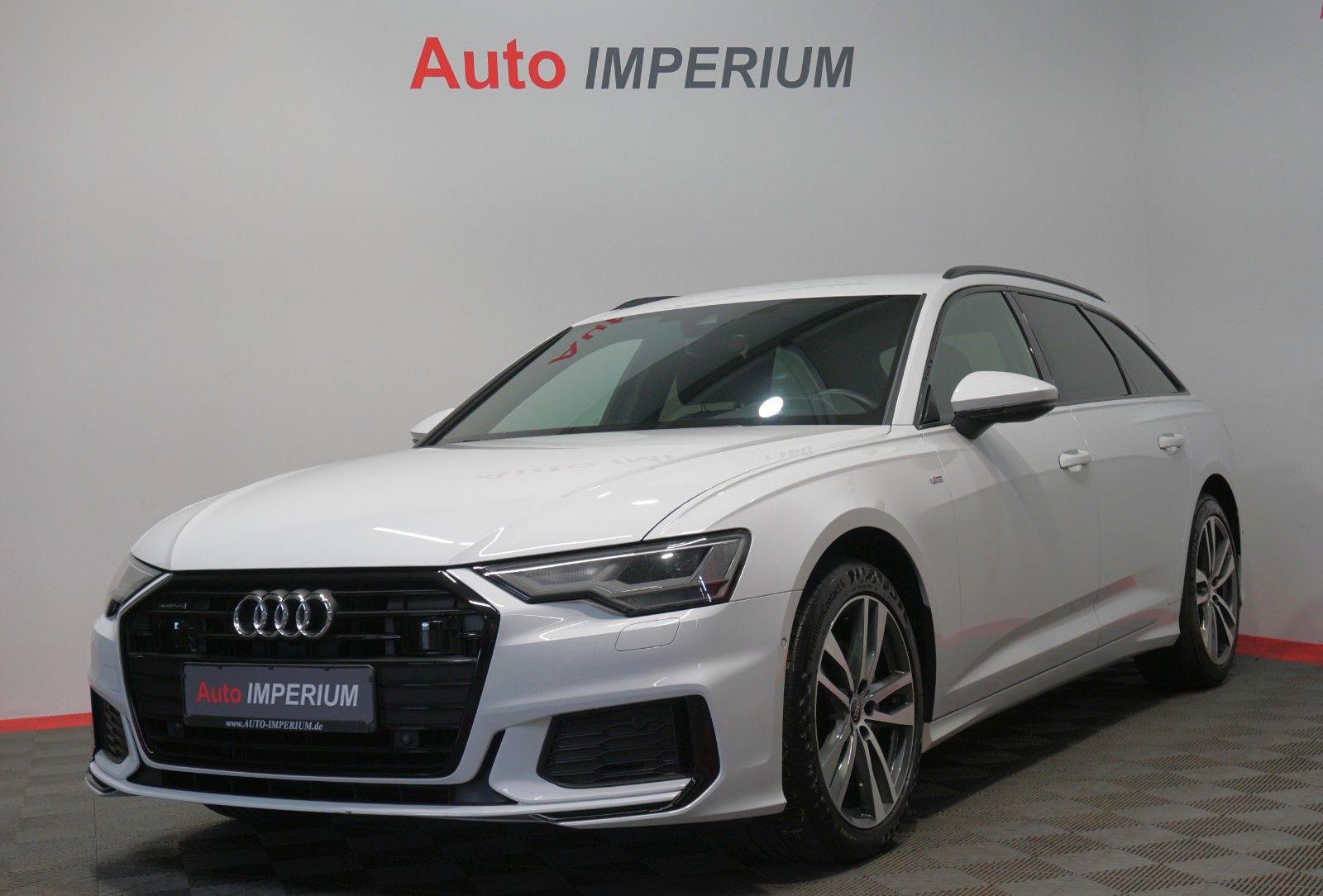 Audi A6 Avant 40 TDI quattro S-Line - Samsaru's Car Outlet