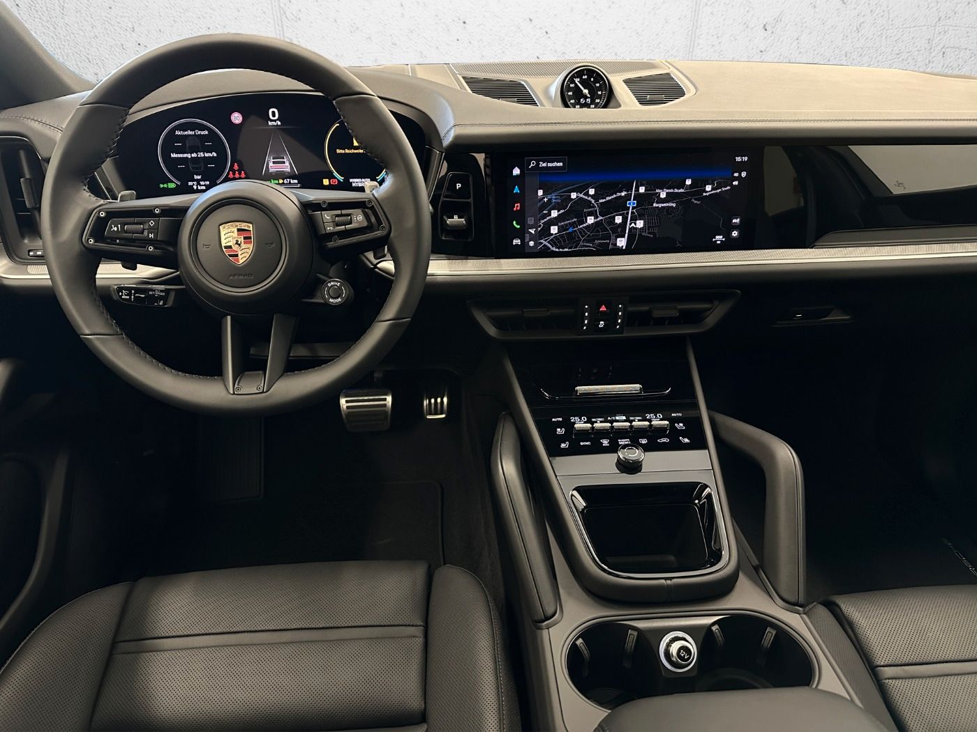 Porsche Cayenne S E-Hybrid Coupé AHK PANO BOSE