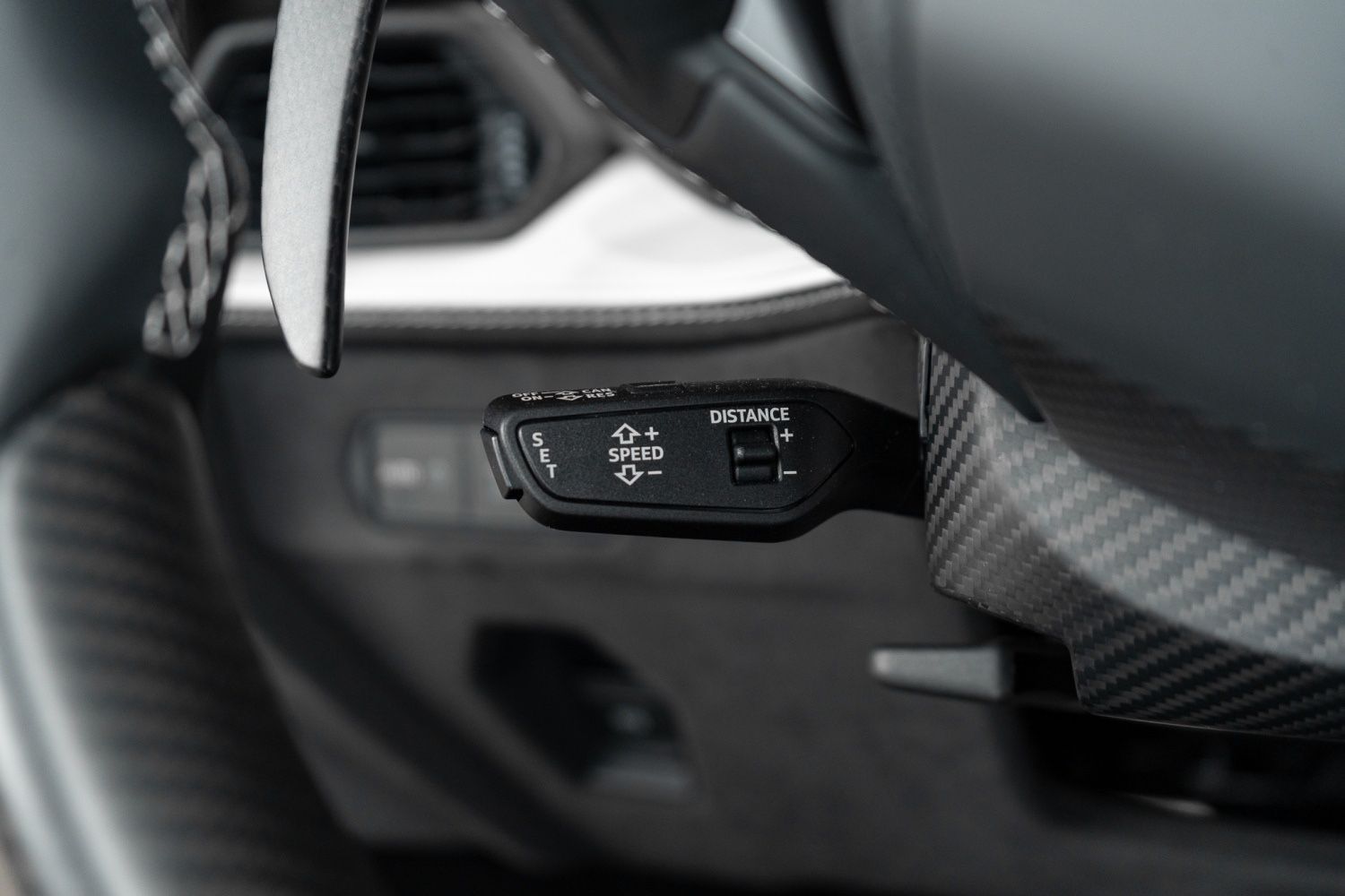Lamborghini Revuelto°CARBON°CERAMIC°HIGH ASSIST°GARANTIE°