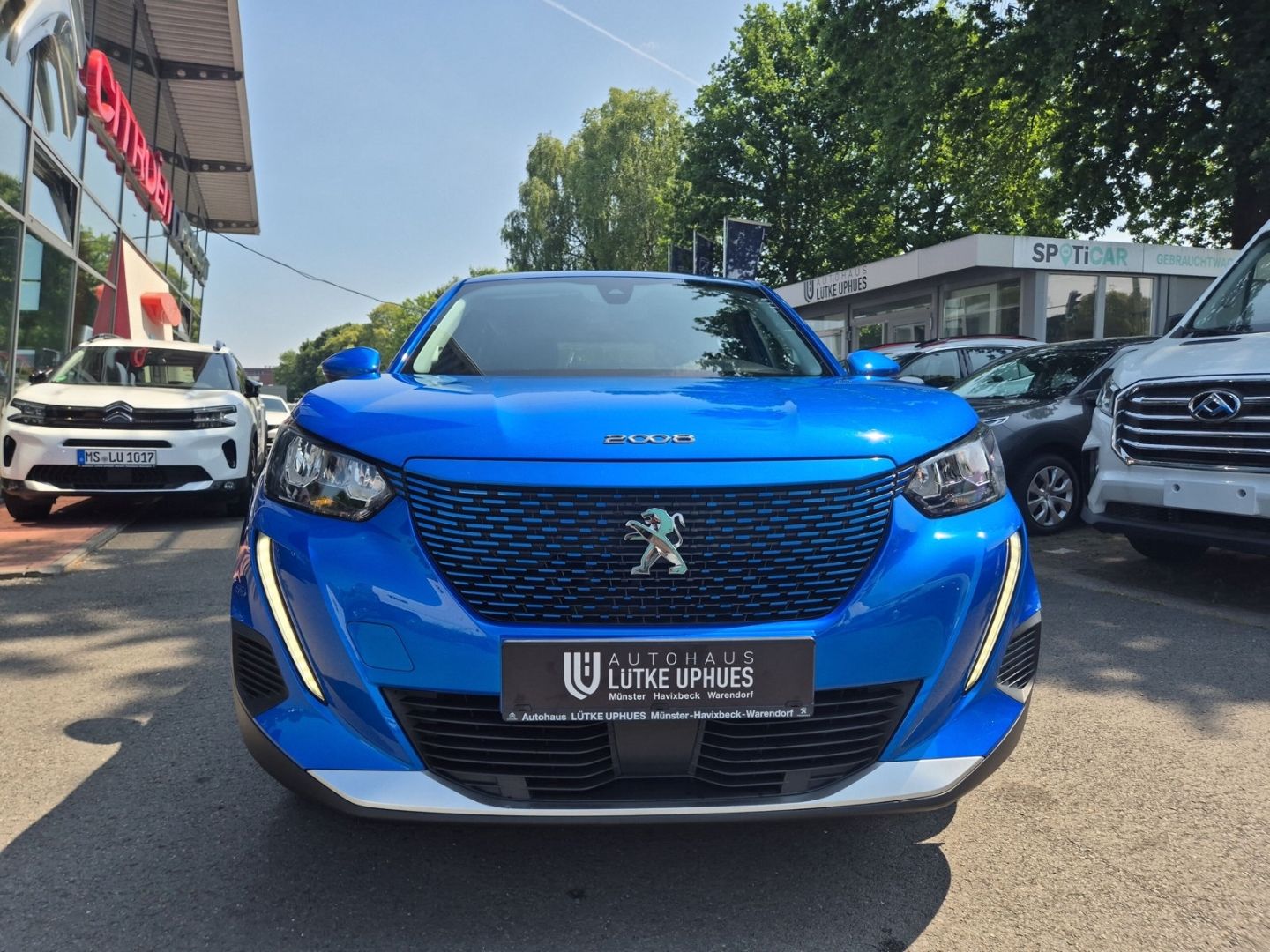Peugeot 2008 Active Elektro - Samsaru's Car Outlet