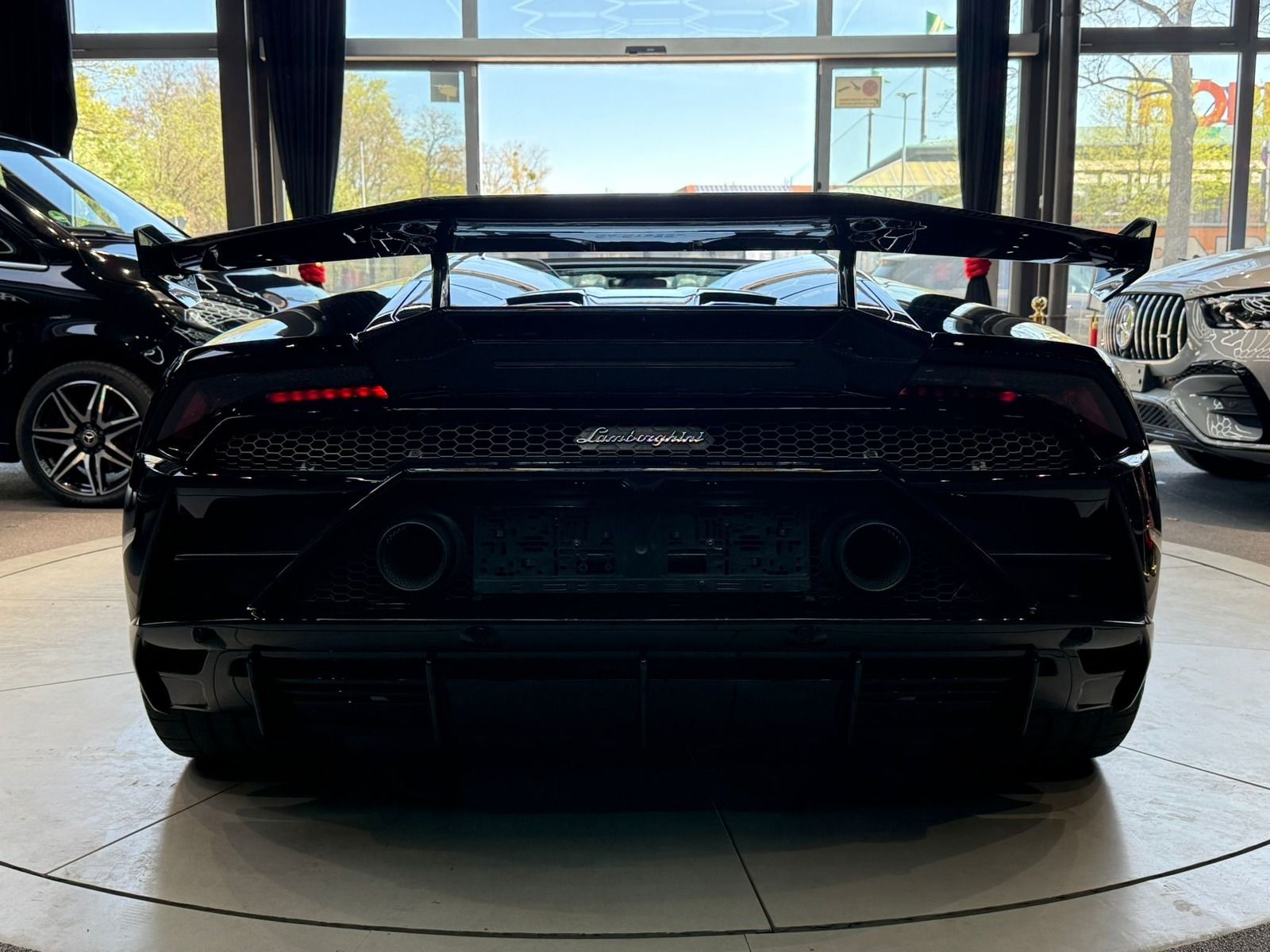 Lamborghini Huracán EVO Spyder*LIFT*KAM*KERAMIK*GARANTIE
