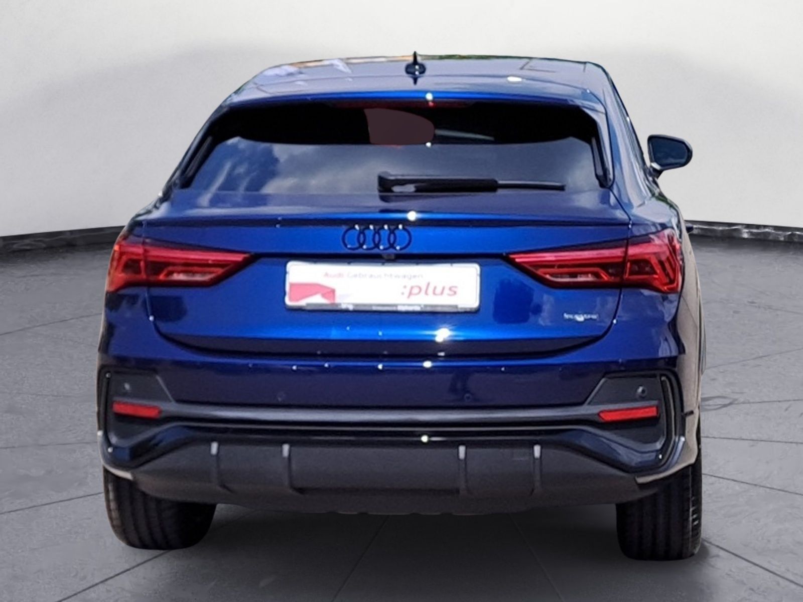Audi Q3 40 TFSI Sportback quattro S line - Samsaru's Car Outlet