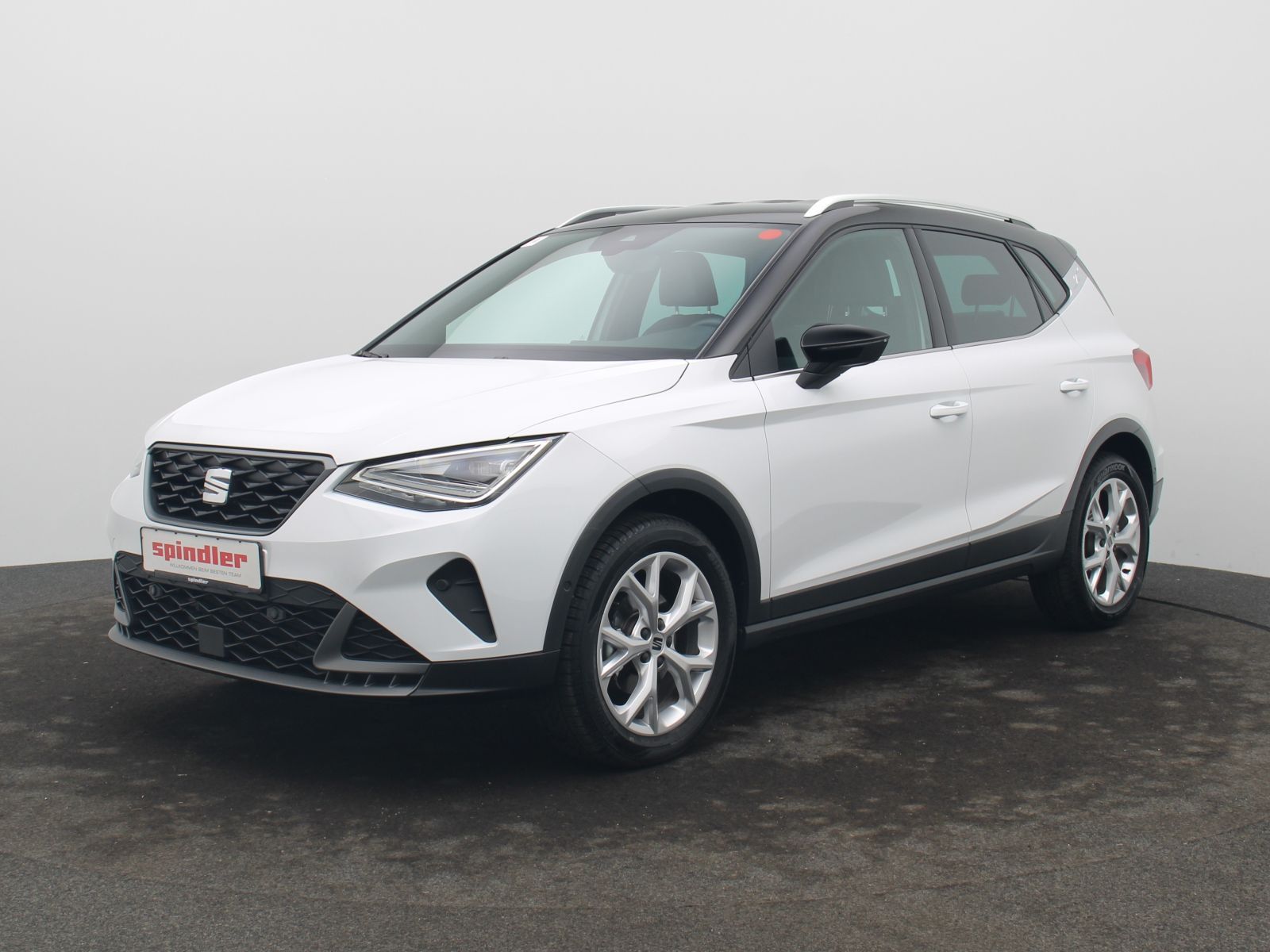 Seat Arona FR 1.5 TSI DSG / Navi, FullLink, AHK, LED