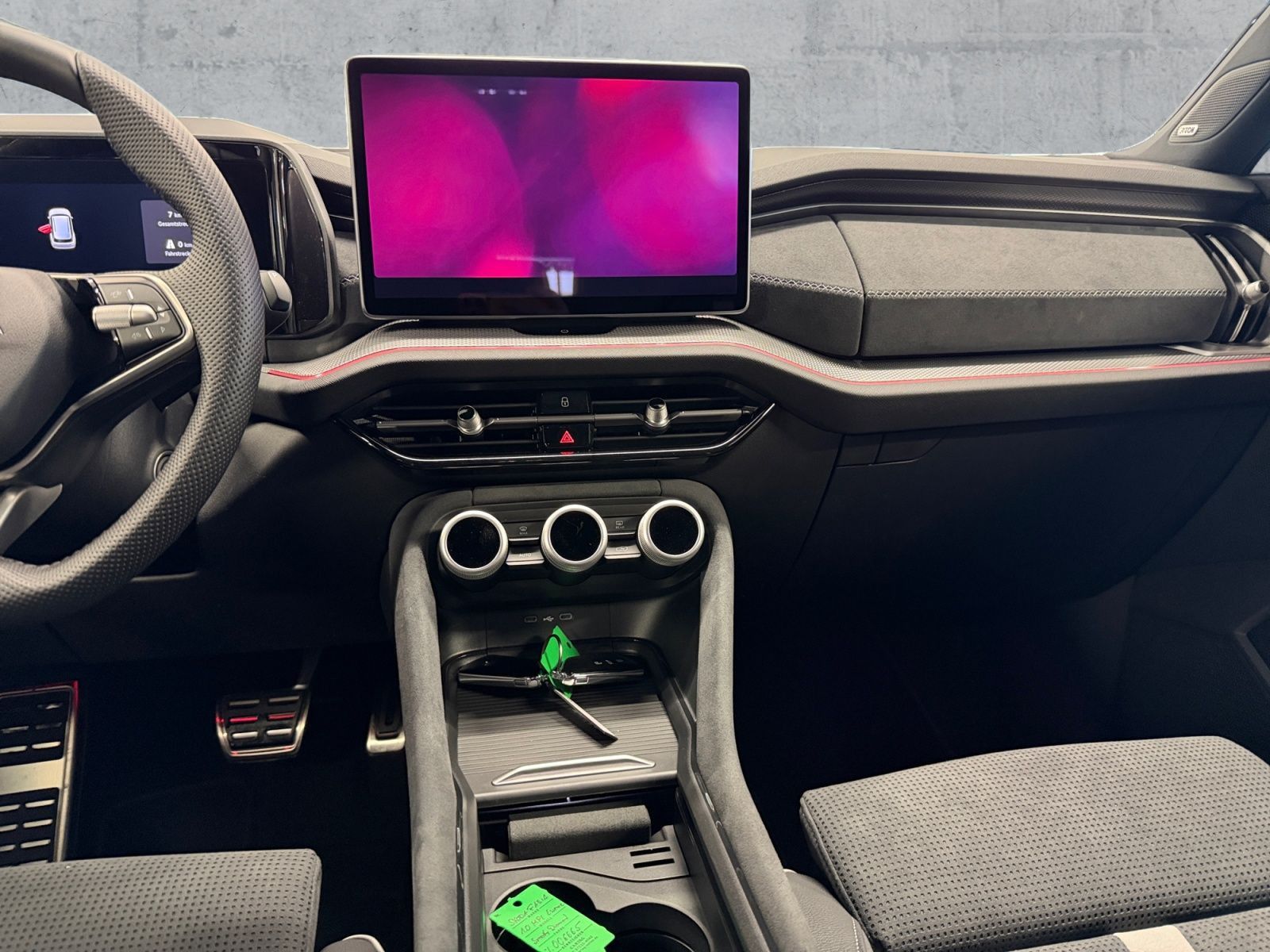 Skoda Kodiaq 1,5 TSI iV SportLine 360° AHK DCC PDC RFK