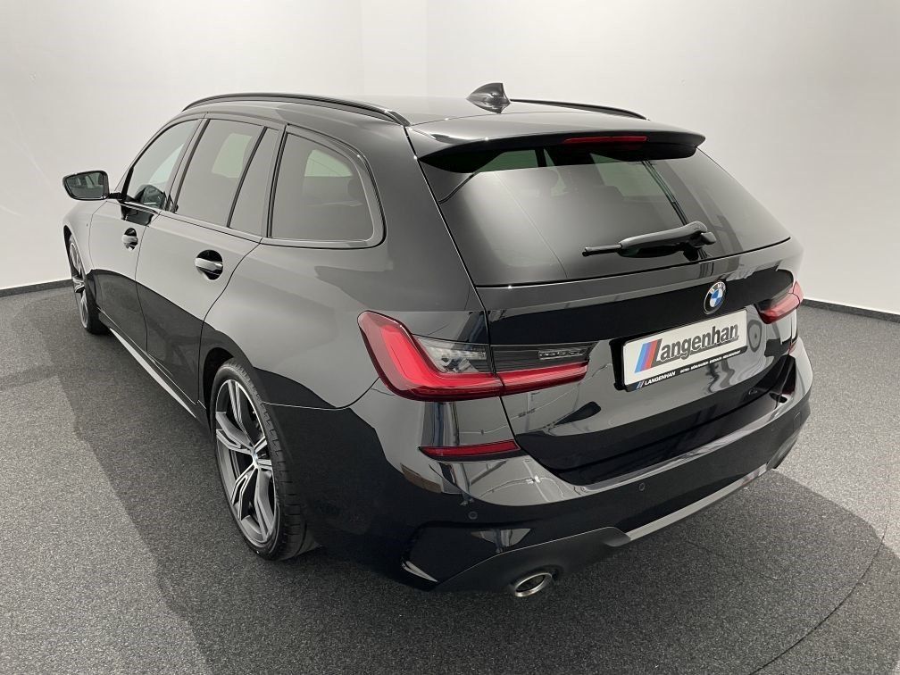 BMW 330d Tour. M Sport - Samsaru's Car Outlet