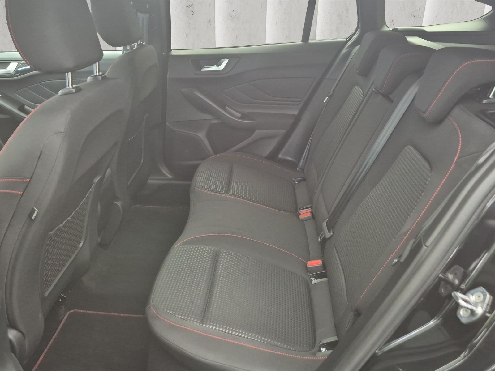 Ford Focus ST-Line X Turnier Aut.*AHK*ACC*HUD*KAM*NAV