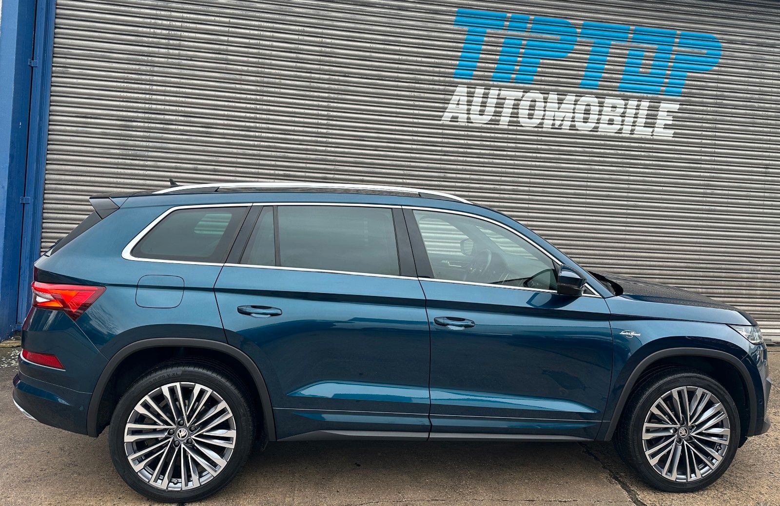 Skoda Kodiaq L&K 4x4*MATRIX*PANO*AHK*360°KAM*VIRTUAL