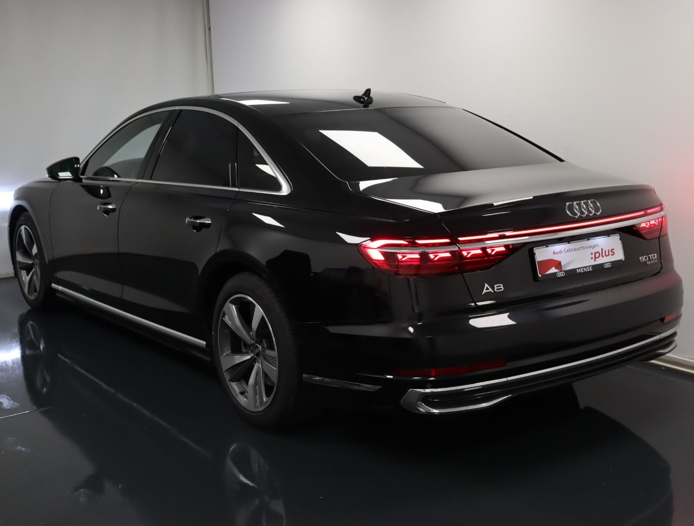 Audi A8 50 TDI quattro - Samsaru's Car Outlet