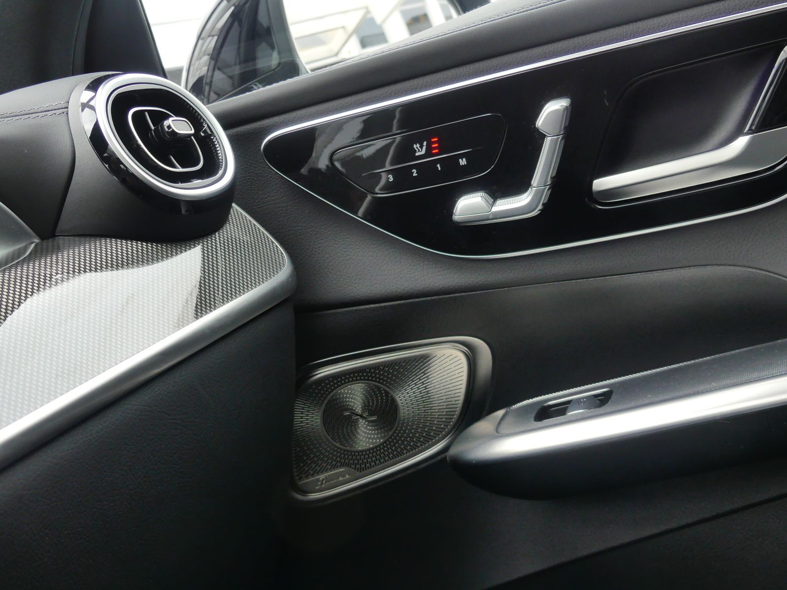 Mercedes-Benz GLC 300d 4M AMG - Samsaru's Car Outlet