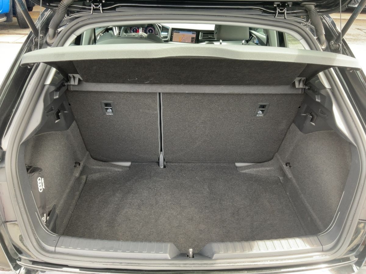 Audi A1 Sportback 25 TFSI ADVANCED - Samsaru's Car Outlet