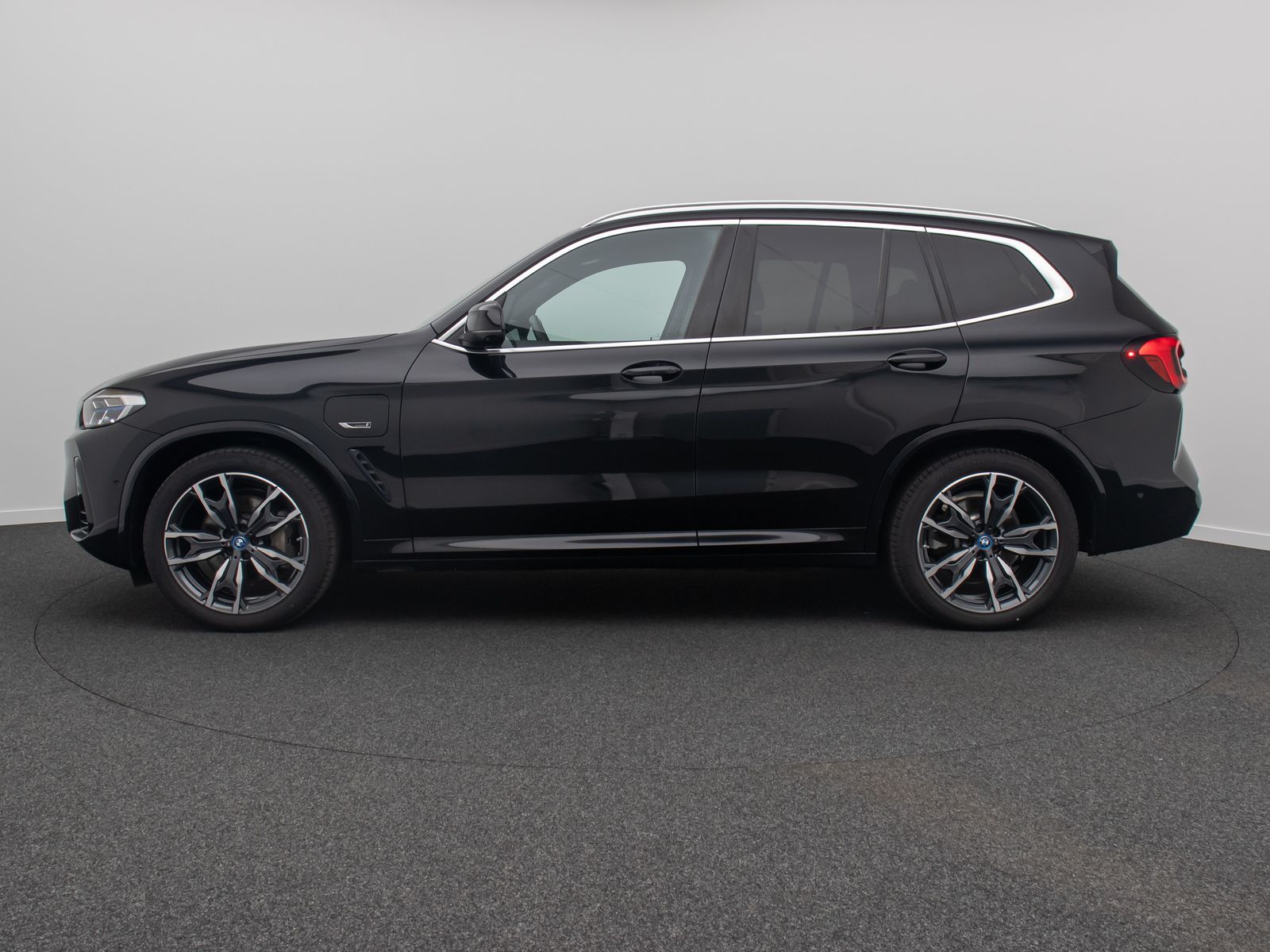 BMW X3 xD30e M Sport - Samsaru's Car Outlet