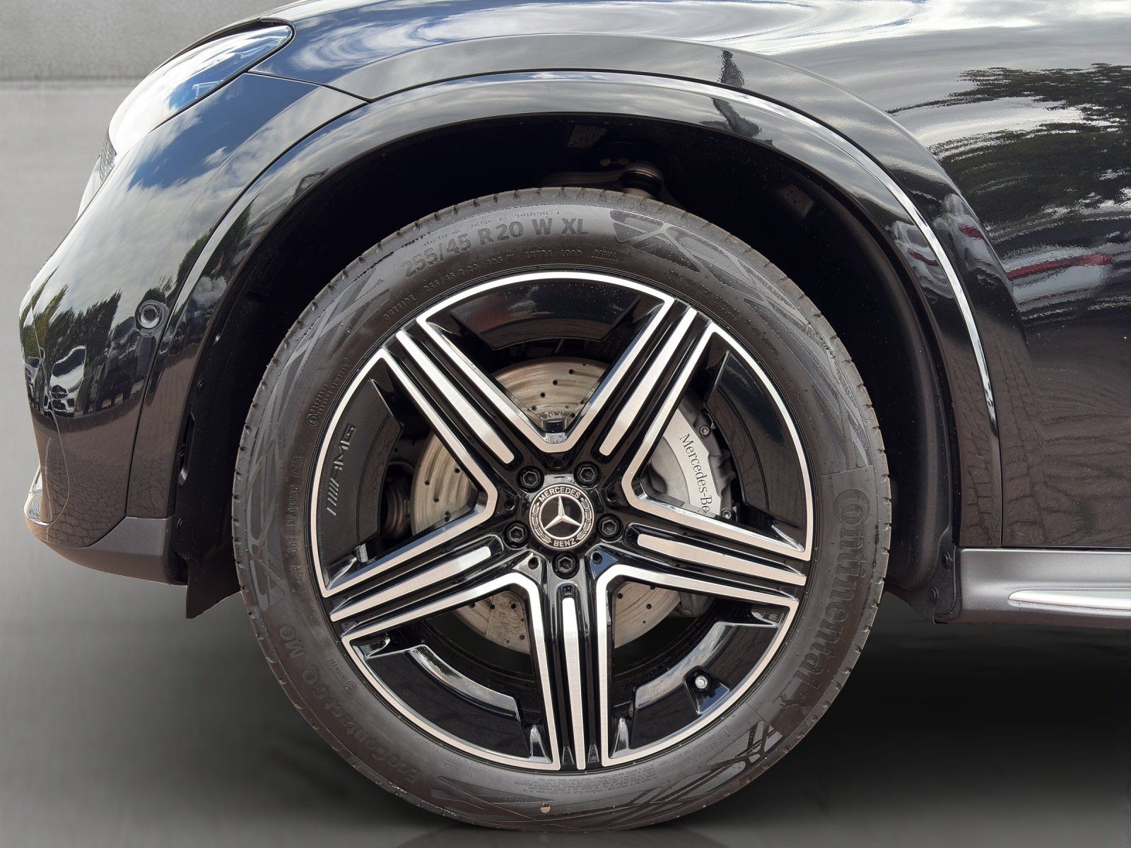 Mercedes-Benz GLC 220 d 4M AMG-Line Pano AHK Burm Distr 360°