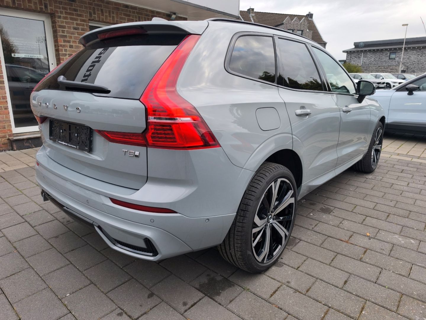 Volvo XC60 T8 Ultra Dark Recharge Plug-In Ultimate AWD