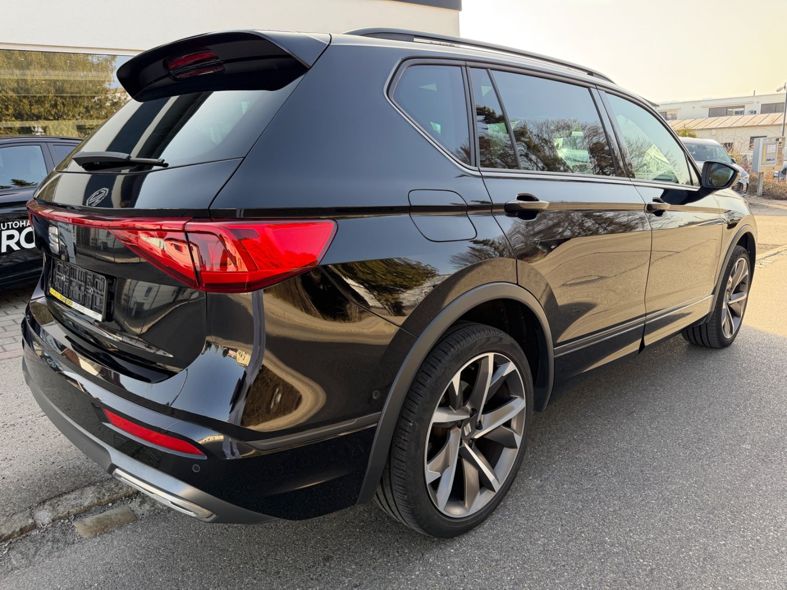 Seat Tarraco FR 4Drive NAVI/LED/AHK/1.Hd/7Si.
