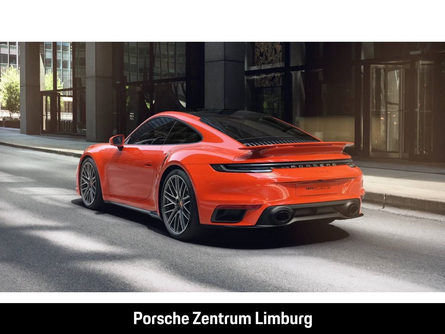 Porsche 992 911 Turbo S Burmester LiftsystemVA InnoDrive