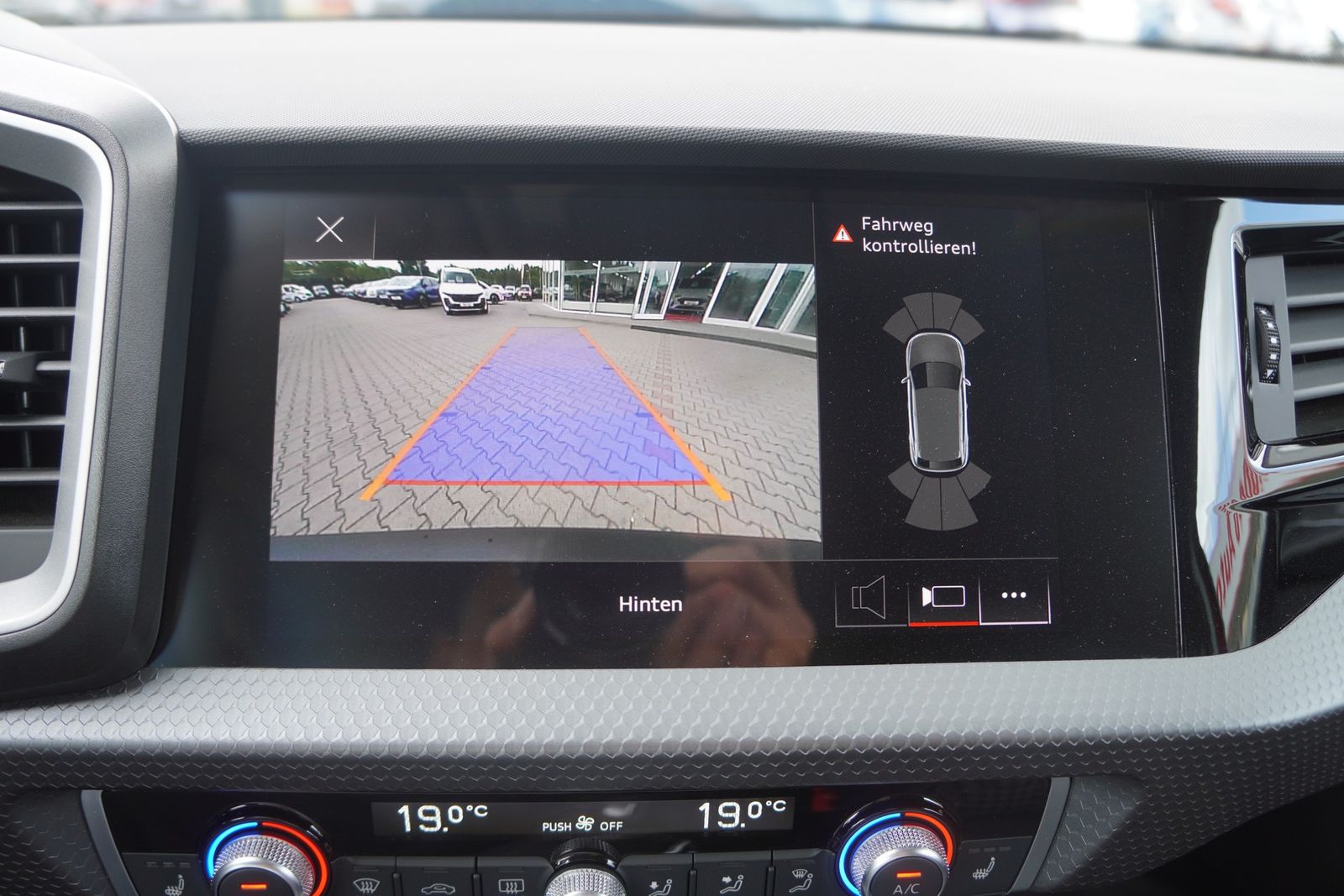 Audi A1 Sportback 40 TFSI S line LED ACC App-Connect