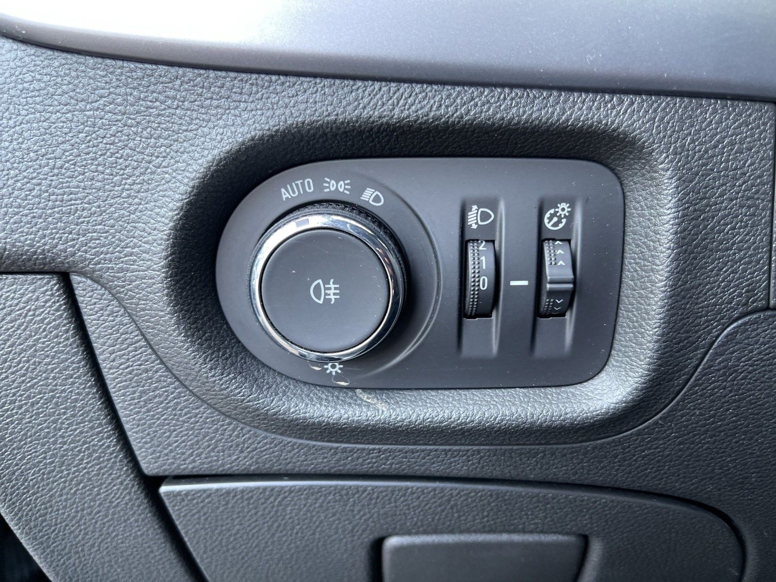 Opel Astra K 1.5 CDTI - Samsaru's Car Outlet