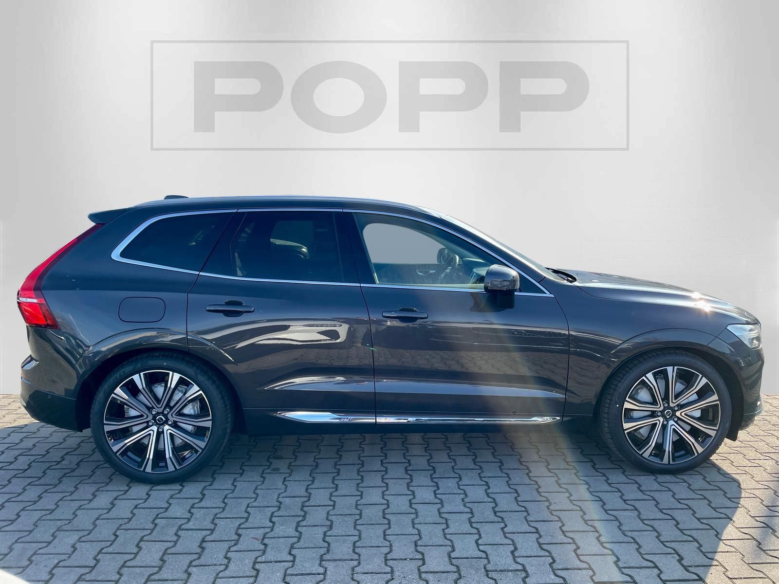 Volvo XC60 B5 AWD Ultimate Bright 360° ACC B&W HUD LHZ