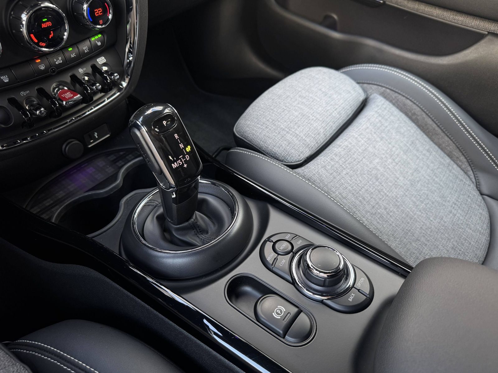 MINI Cooper S Clubman - Samsaru's Car Outlet