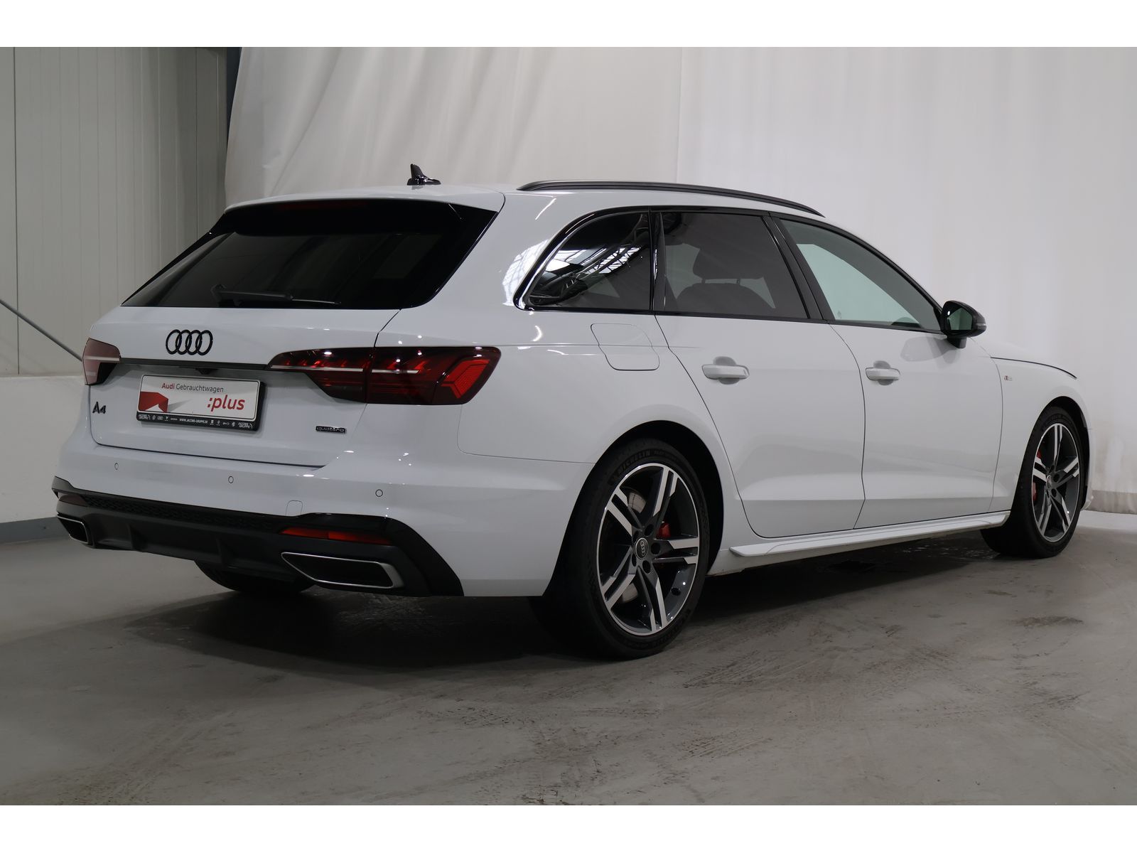 Audi A4 Avant 50 TDI quattro S line Matrix*SH*VC+
