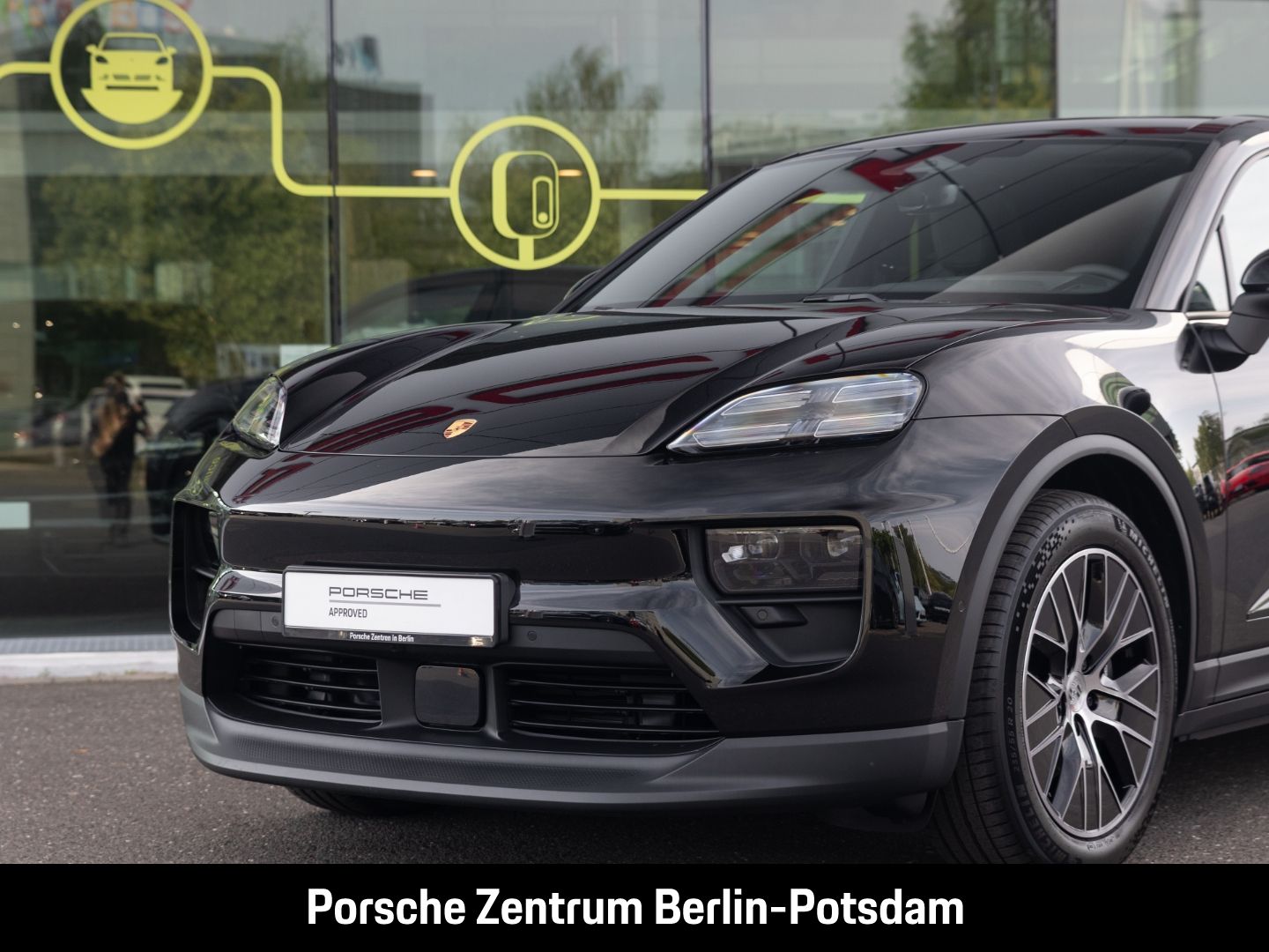 Porsche Macan - Samsaru's Car Outlet